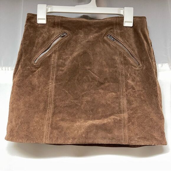 BLANKNYC Leather Suede Miniskirt in coffee bean - Picture 3 of 9